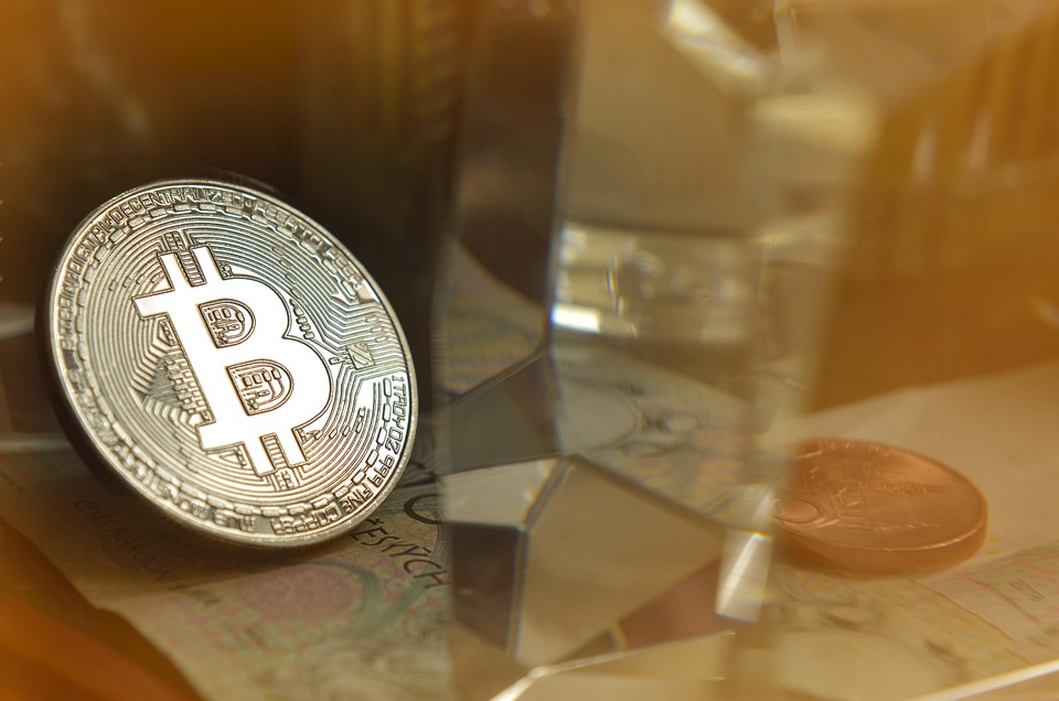 嘉信理财CEO Rick Wurster：一年内推出加密货币现货交易